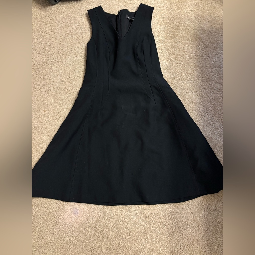 Banana Republic Sleeveless V-Neck Fit & Flare Black Mini Dress Size 4